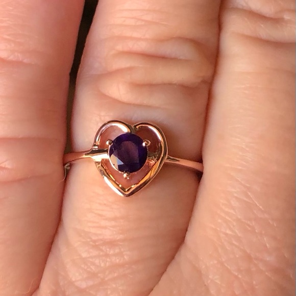 925 Dark Purple 7 Amethyst Heart Ring Rose Gold Sterling Silver February Dainty - Picture 1 of 5